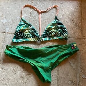 Two piece Roxy bikini set both size medium